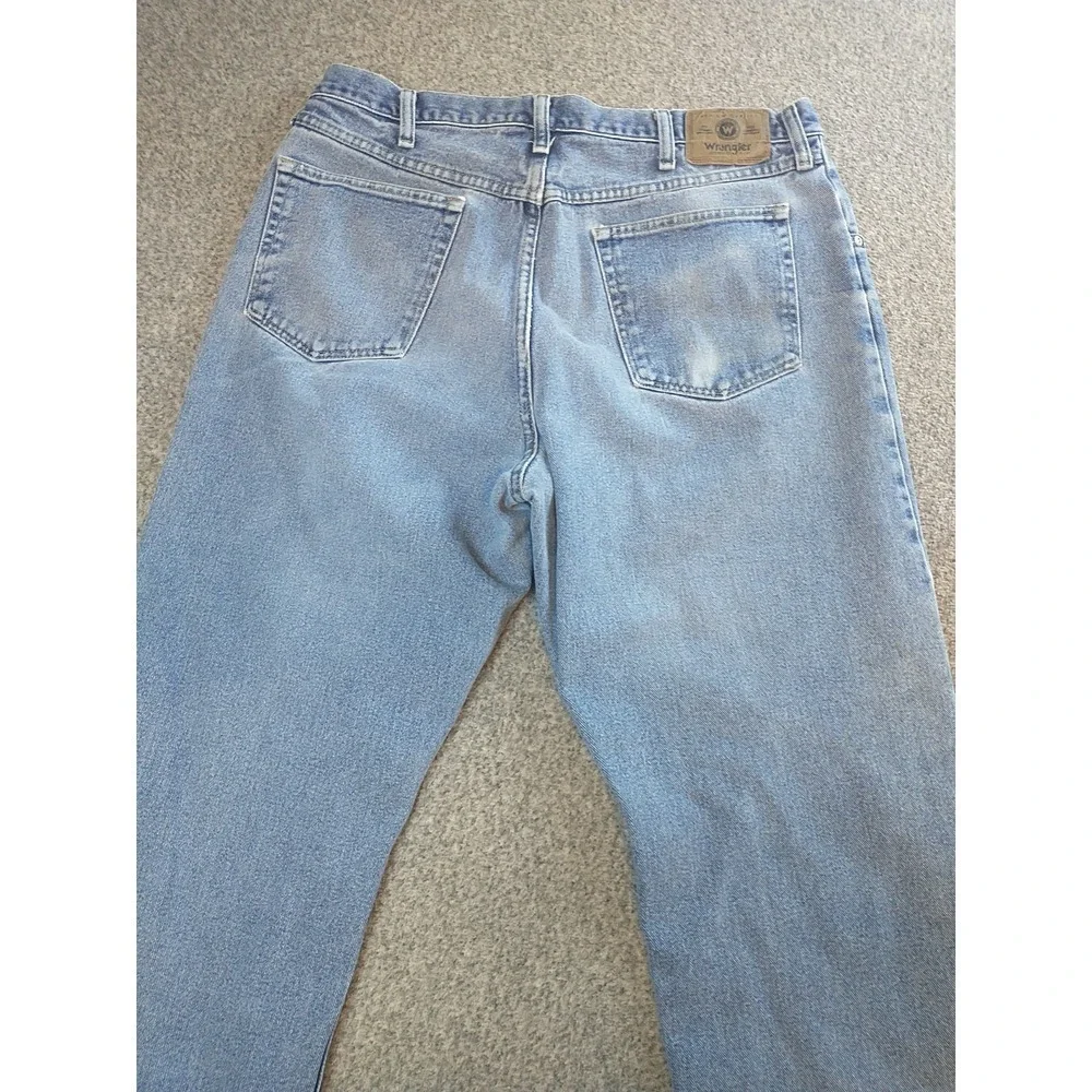 Wrangler 9760WDR Mens Light Wash Straight Leg Denim Jeans Blue 34x33 Distressed